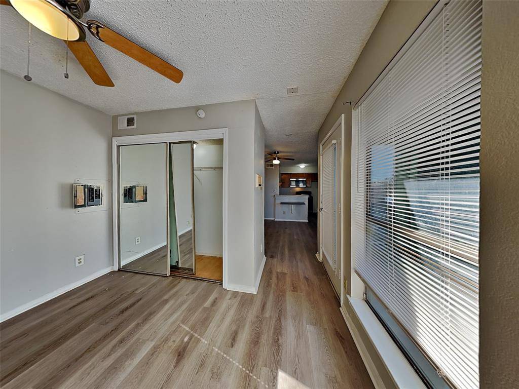 Dallas, TX 75243,9833 Walnut Street #301