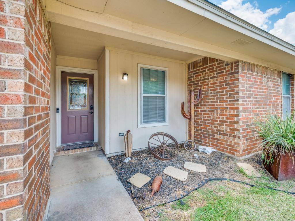 Fort Worth, TX 76133,7304 Misty Meadow Drive S