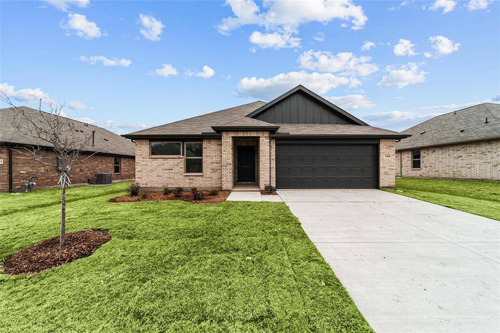 Van Alstyne, TX 75495,532 Ridgewood Drive