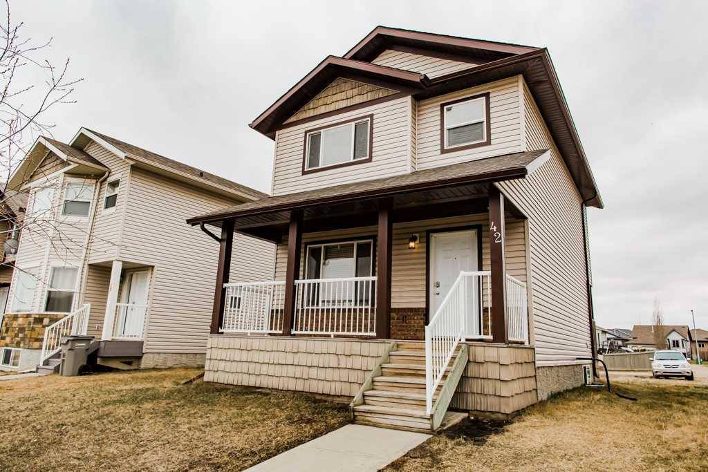 Grande Prairie, AB T8W 0A9,42 Pinnacle ST