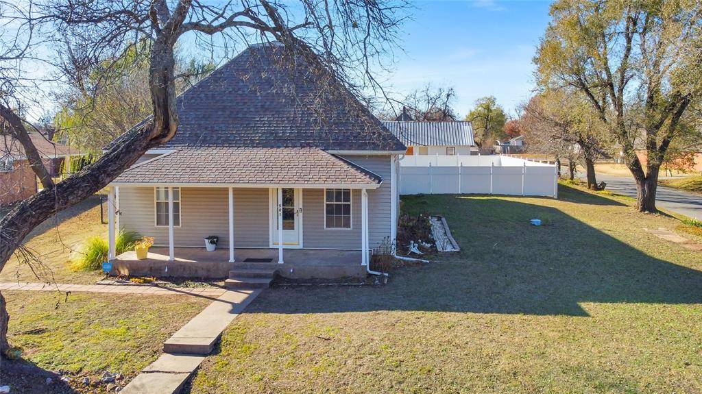 Tuttle, OK 73089,501 SW 2nd Street