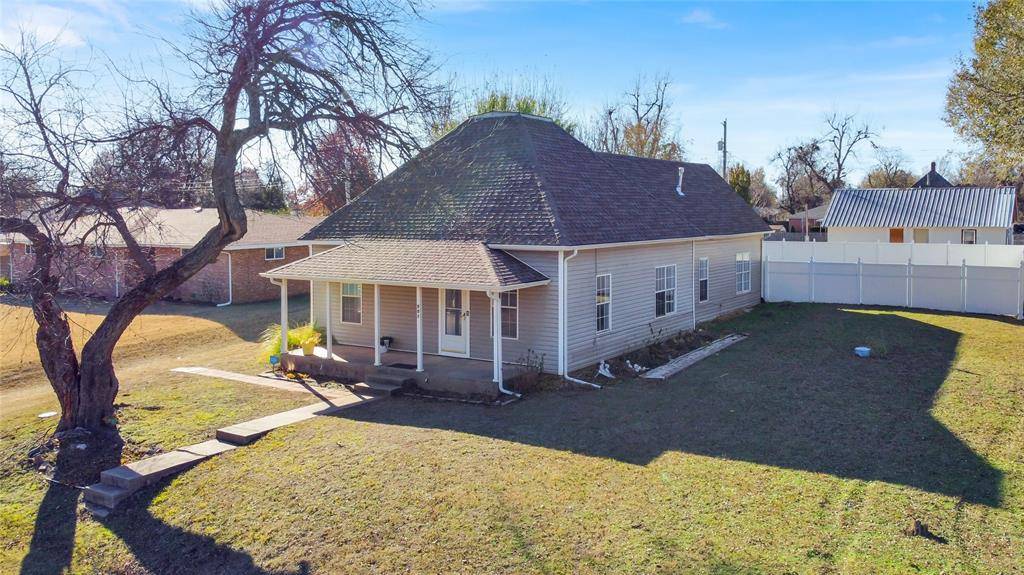 Tuttle, OK 73089,501 SW 2nd Street