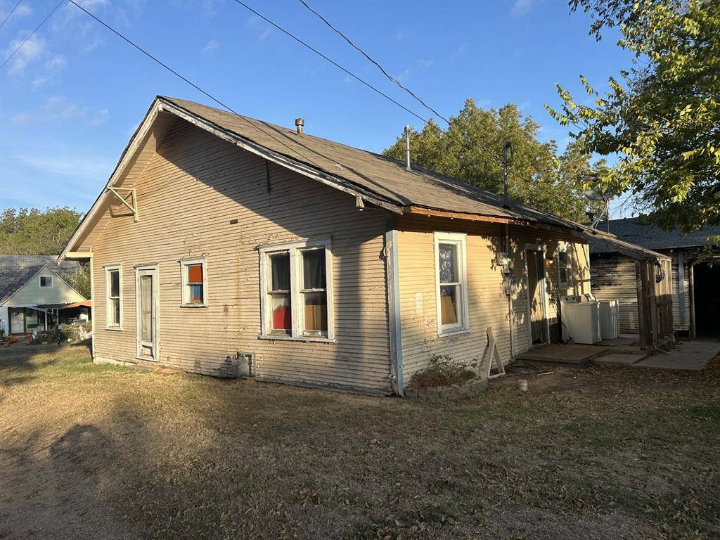 Duncan, OK 73533,306 N 12th Street