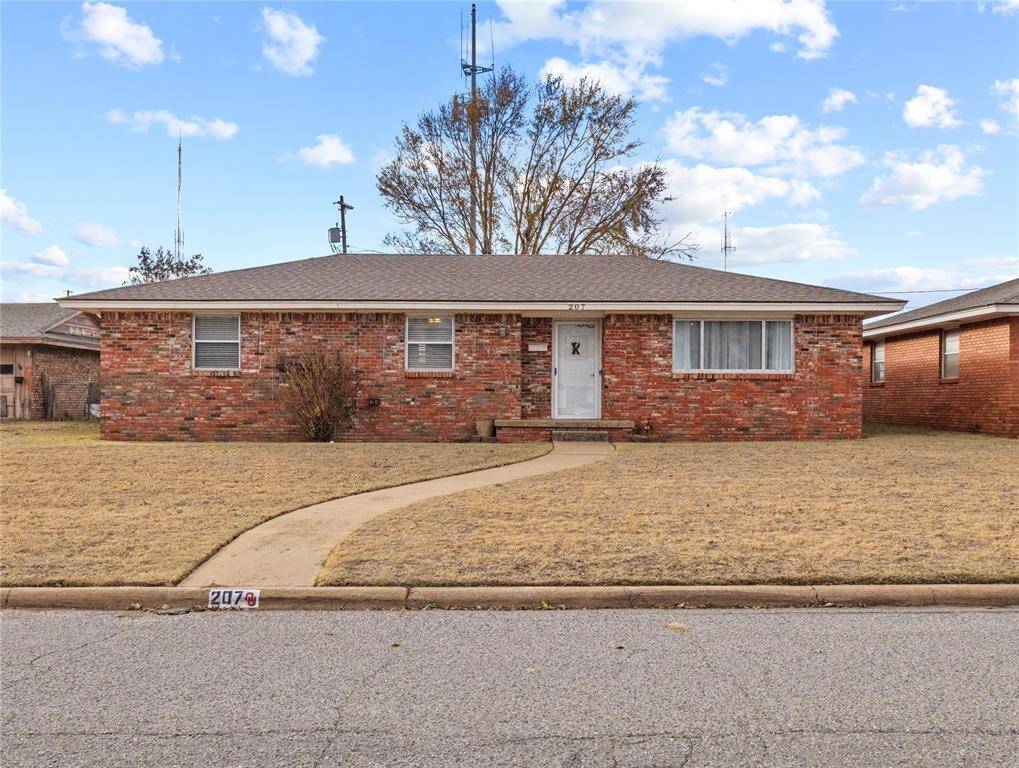 Weatherford, OK 73096,207 Lockstone Drive