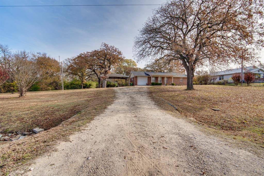 Covington, TX 76636,520 N Barron Street