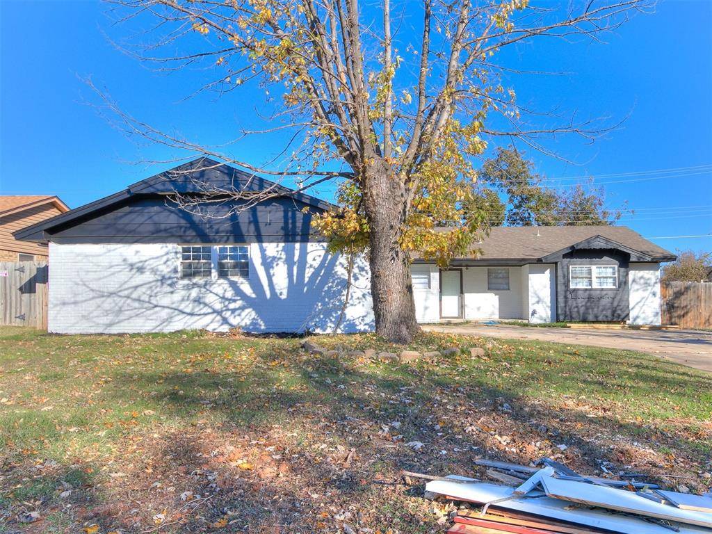 Moore, OK 73160,415 NE 20th Street