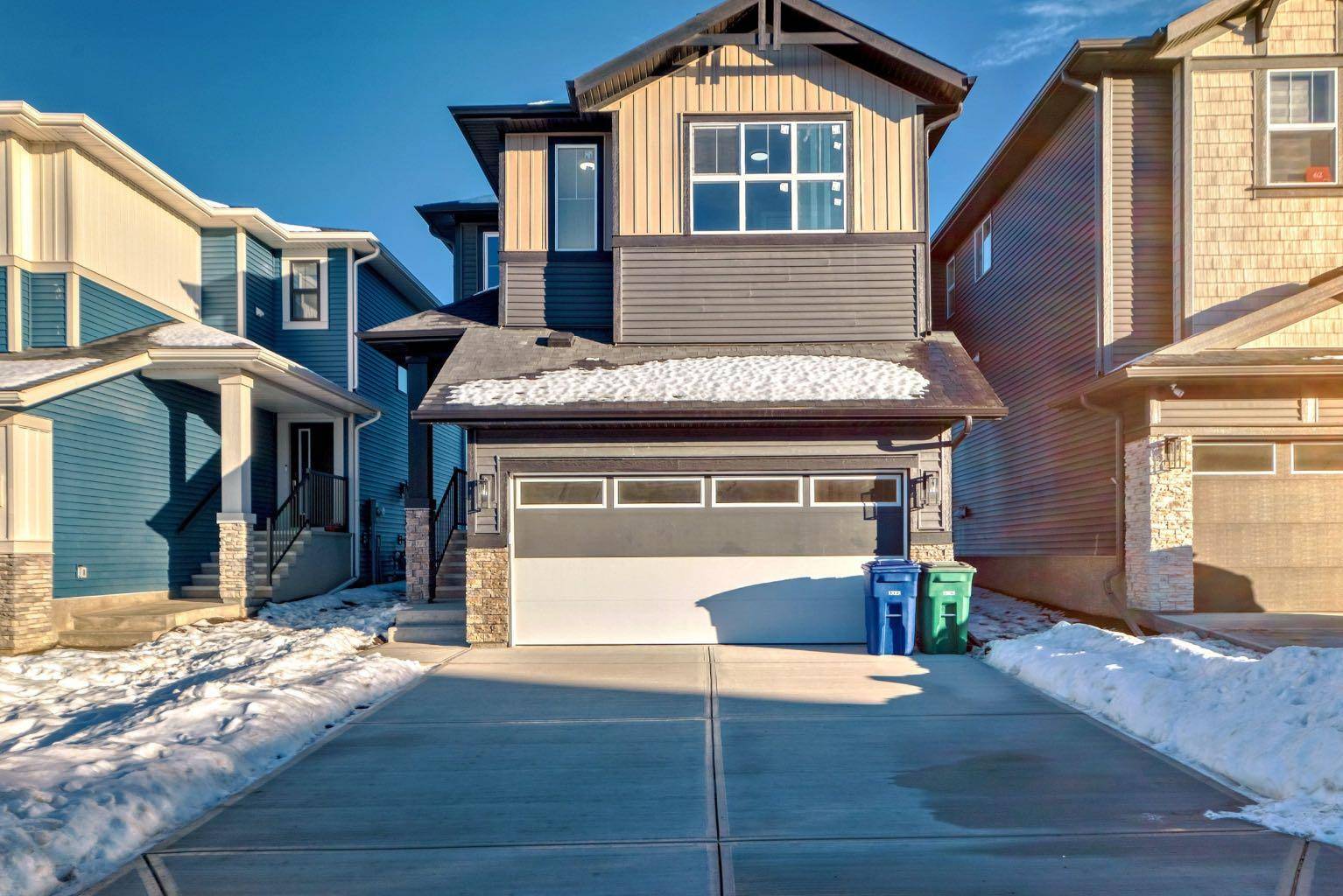 Airdrie, AB T4B 5M1,58 Cobbleridge PL SW