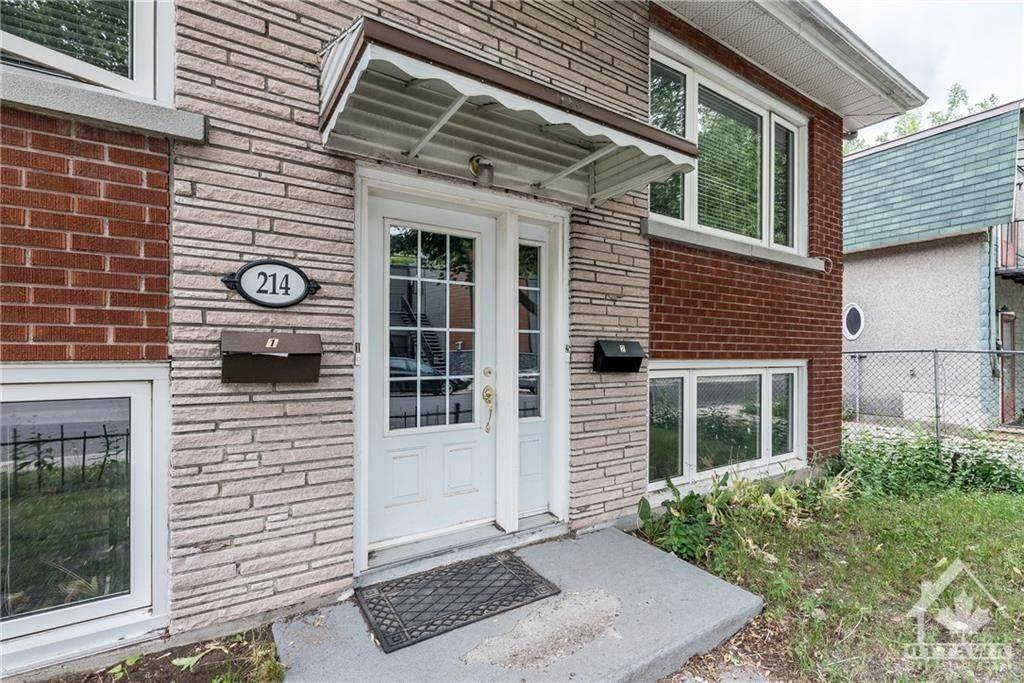 Ottawa, ON K1L 7M7,214 HANNAH ST #2