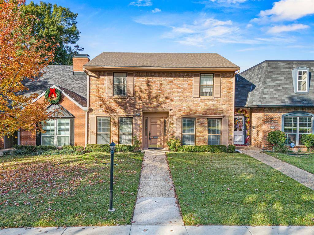 Dallas, TX 75229,3765 Weeburn Drive