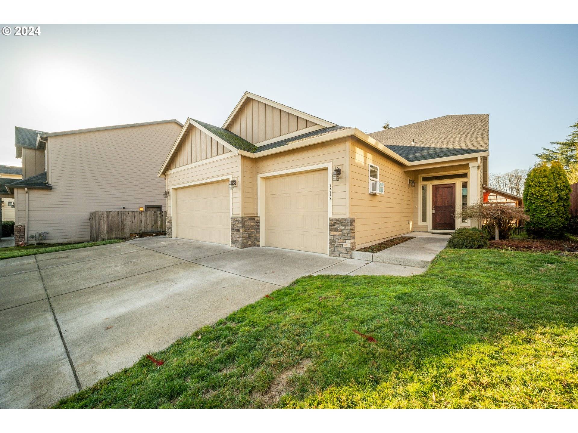 Vancouver, WA 98682,7512 NE 123RD CT