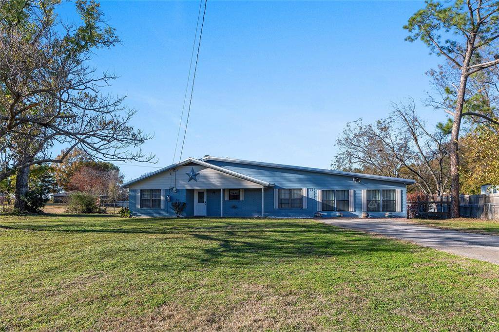 Trinidad, TX 75163,111 Rocking Chair Ranch Road