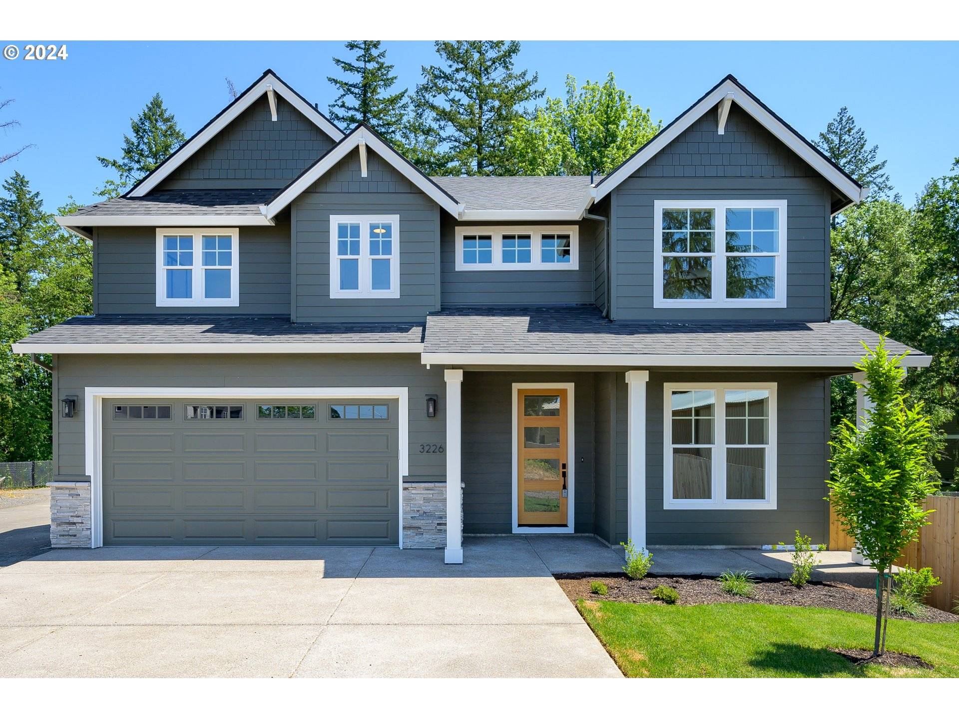 Newberg, OR 97132,3226 PROVINCE CT