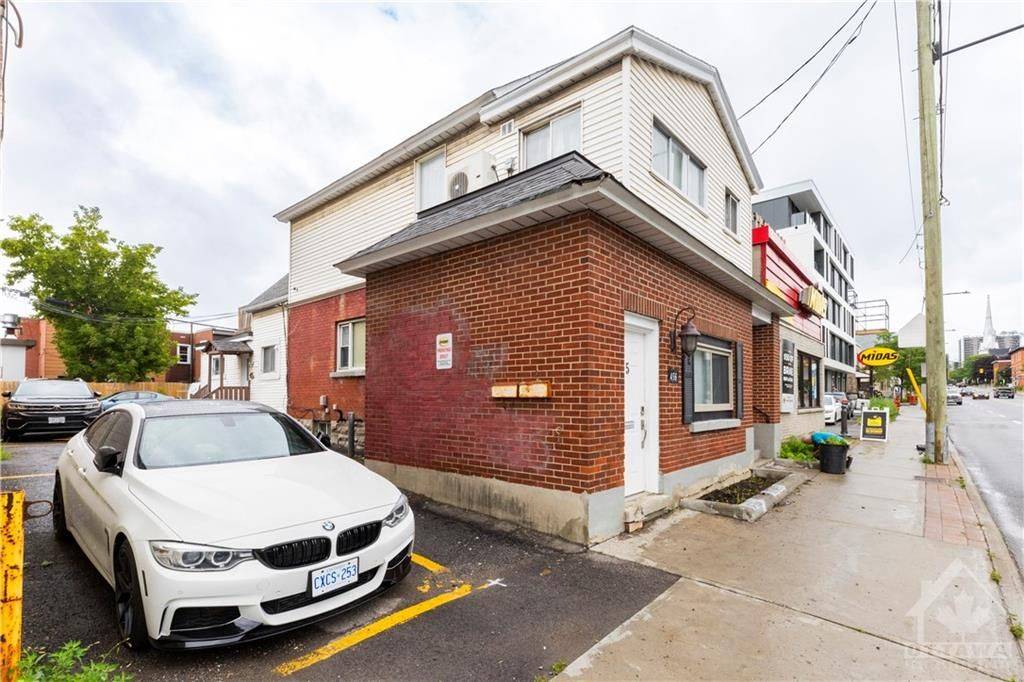 West Centre Town, ON K1R 6J6,456 BRONSON AVE #4