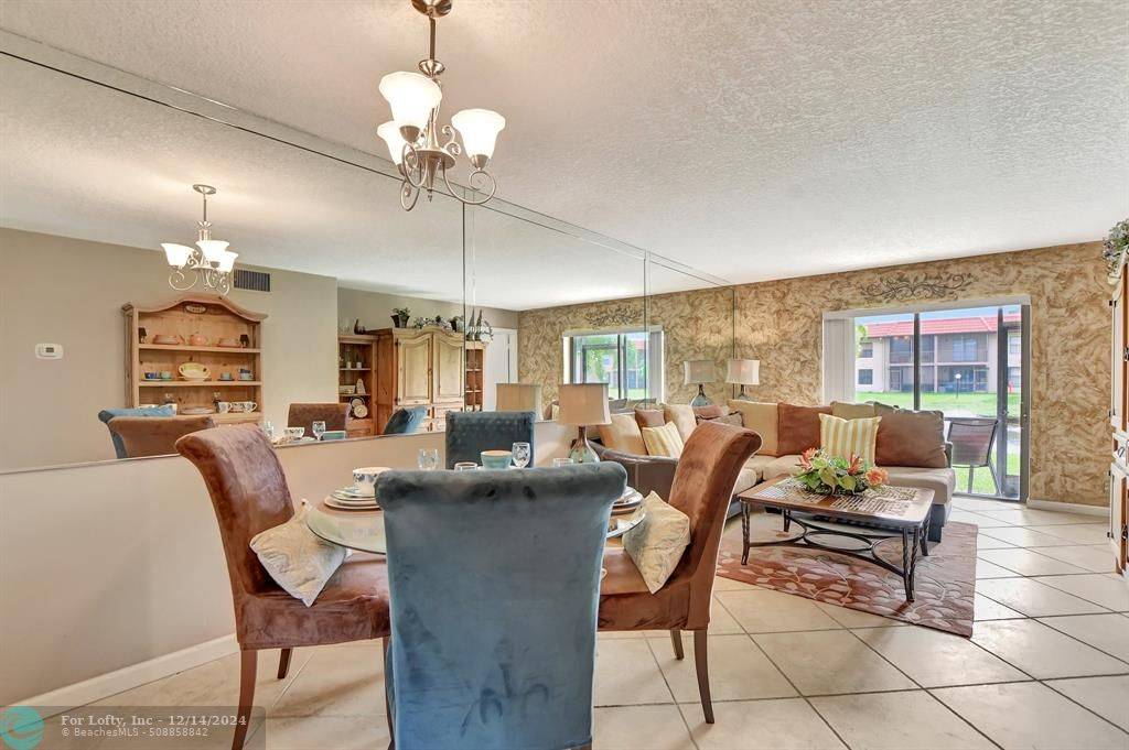 Boca Raton, FL 33433,21905 Lake Forest Cir #Unit 102