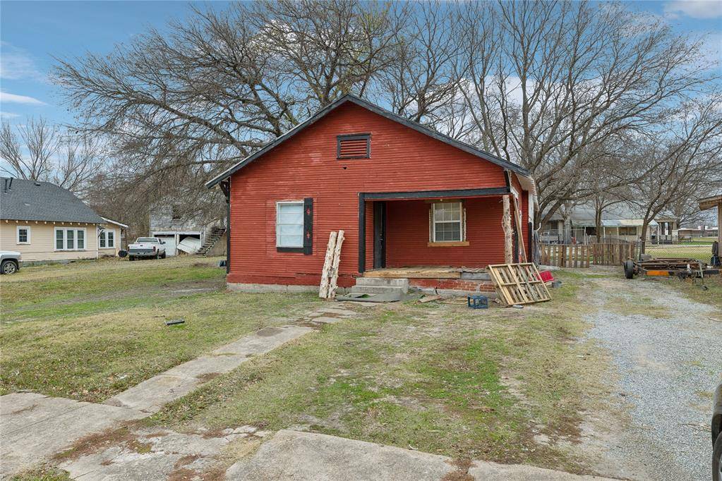 Wewoka, OK 74884,918 S Okfuskee Avenue