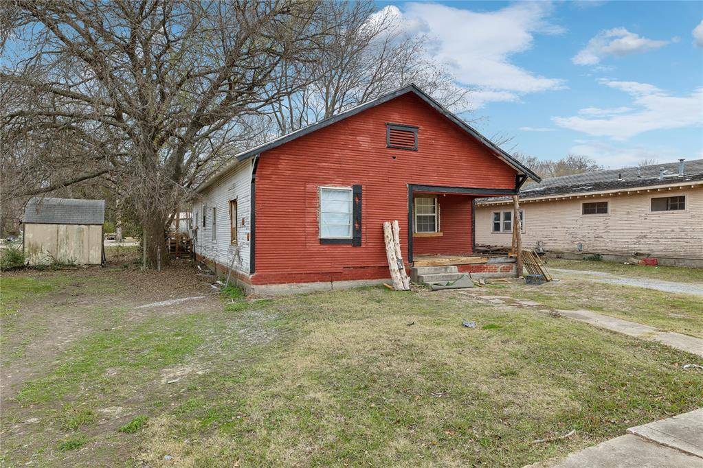 Wewoka, OK 74884,918 S Okfuskee Avenue