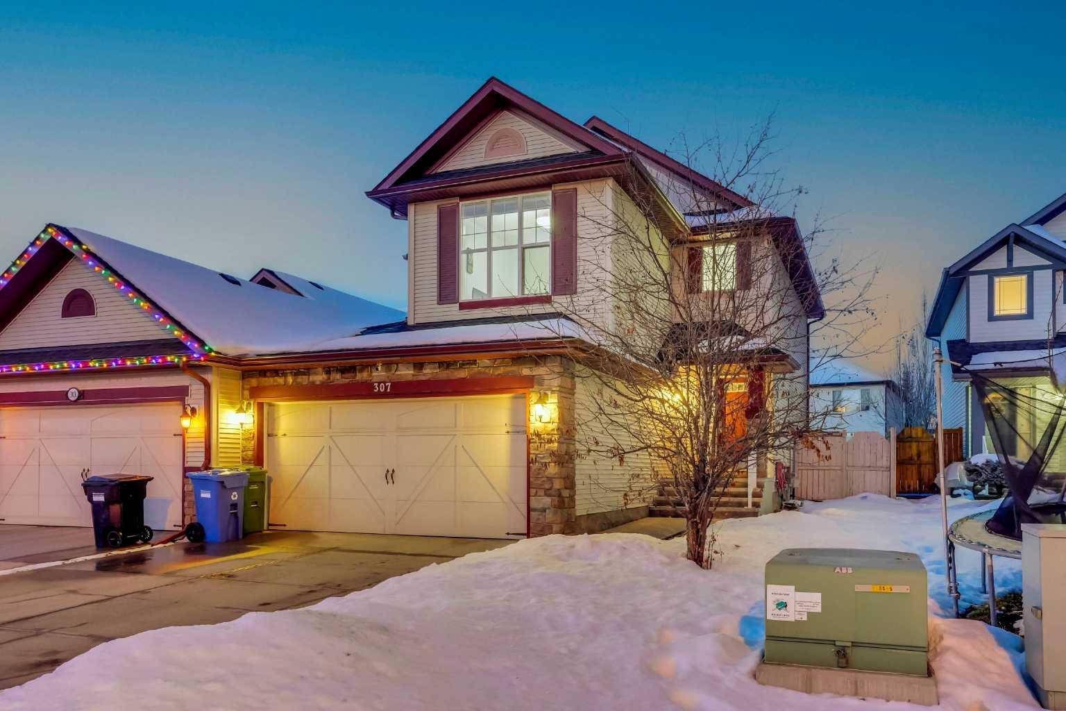 Calgary, AB T2X 0B8,307 Silverado Range PL SW