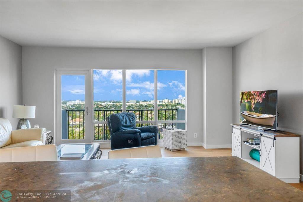 Fort Lauderdale, FL 33301,340 Sunset Drive  #1804