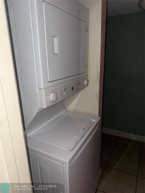 Hialeah, FL 33016,180 Royal Palm Rd #116