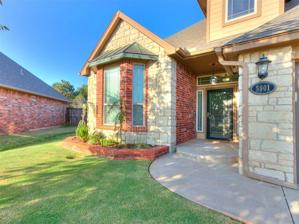 Edmond, OK 73013,5901 Hickory Bend Circle