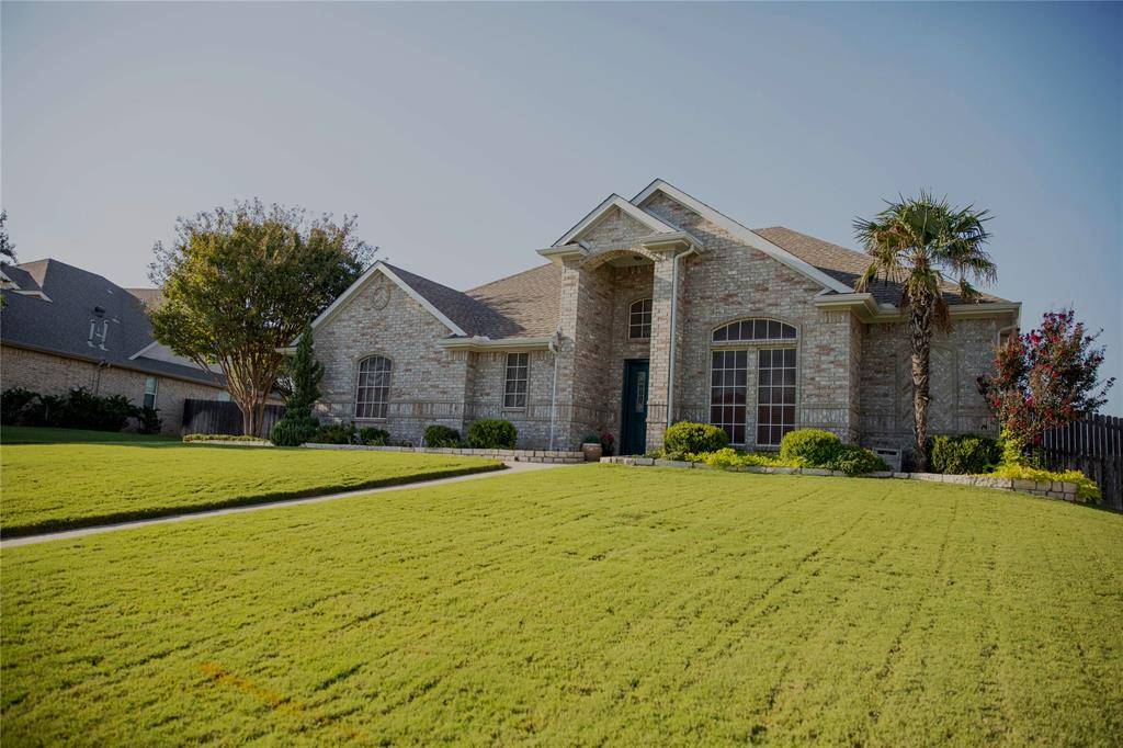 Kennedale, TX 76060,1325 Meadowview Drive