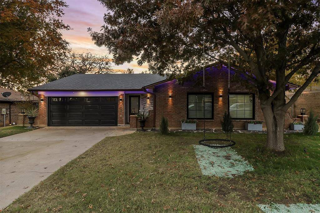 Bedford, TX 76021,3033 Bluebonnet Lane