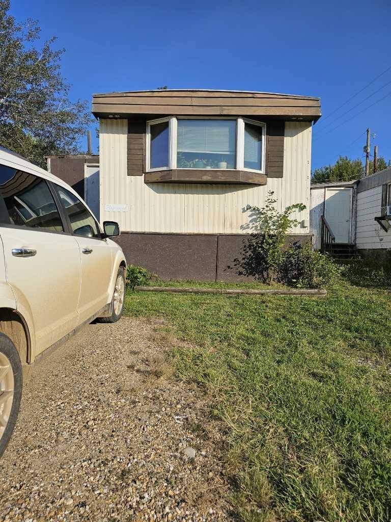 Peace River, AB T8S1H3,Coolsprings Trailer Park #21