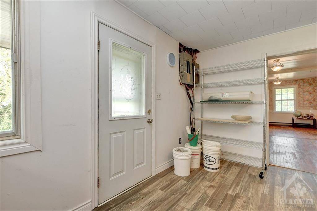 North Glengarry, ON K0B 1A0,2700 CONCESSION 3 RD
