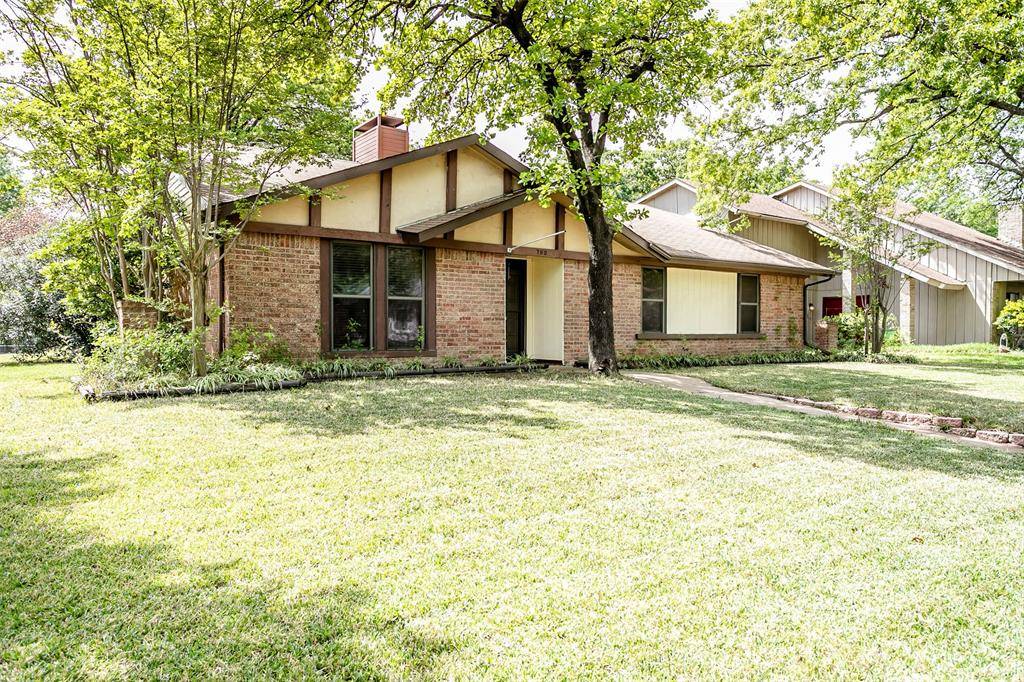 Lewisville, TX 75067,760 Hummingbird Circle