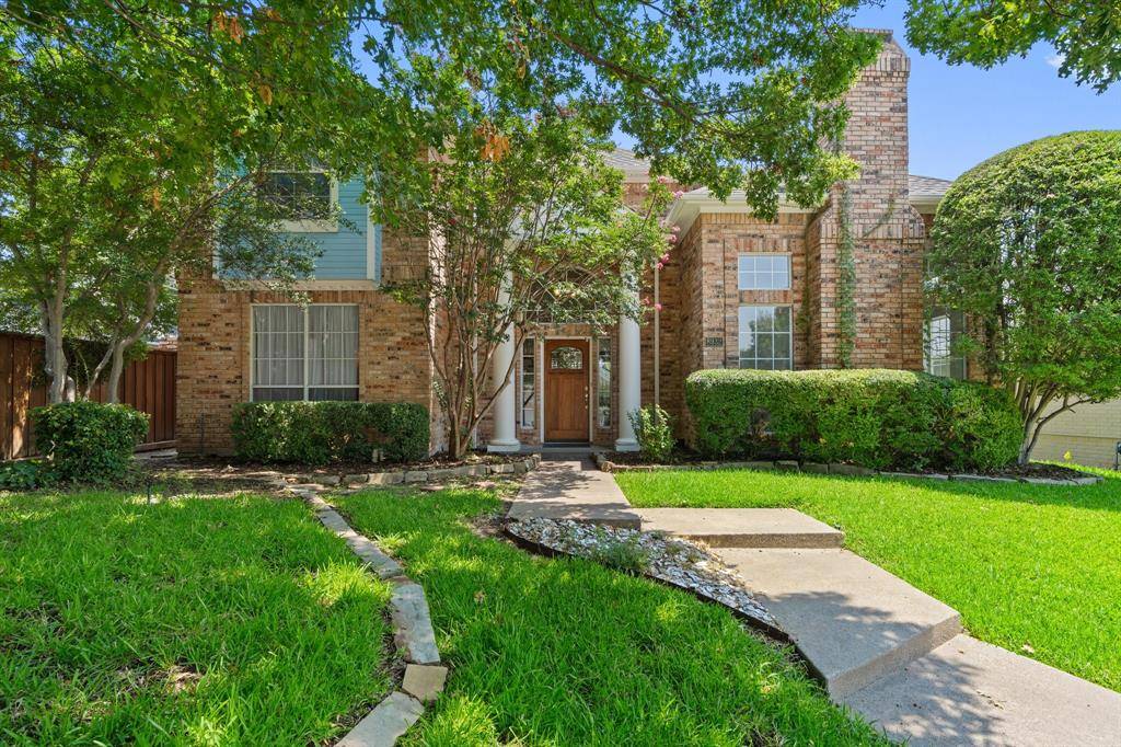 Dallas, TX 75238,8932 Club Creek Circle