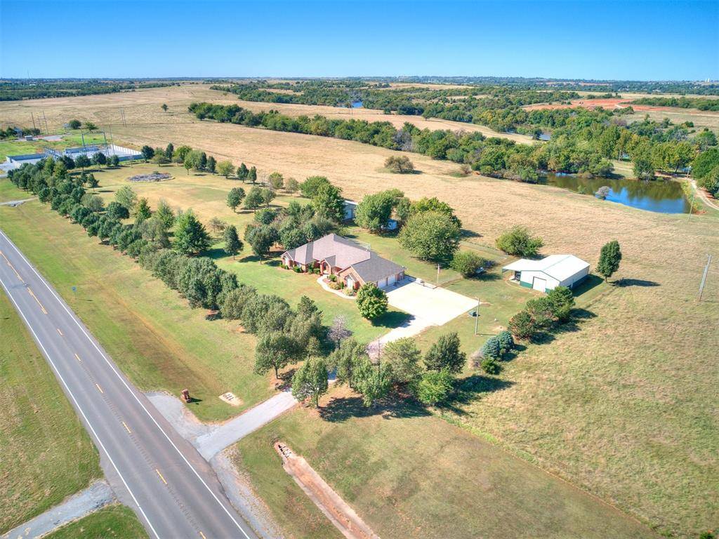 Tuttle, OK 73089,826 S Mustang Road