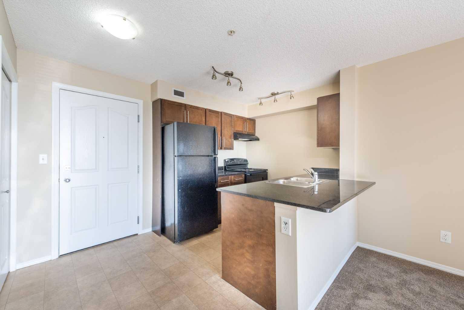 Calgary, AB T3J 0N6,7180 80 AVE NE #305