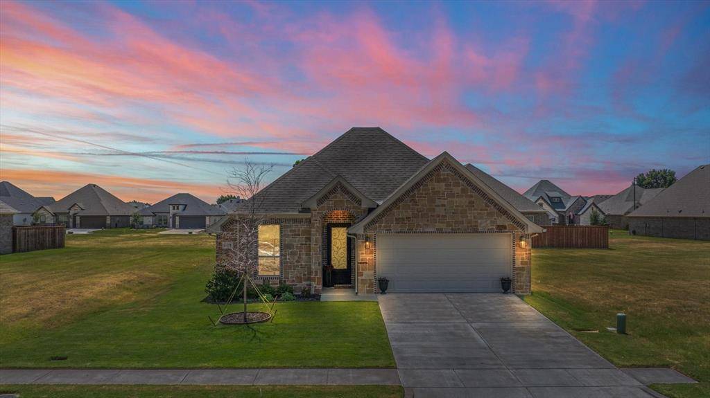 Granbury, TX 76048,1321 Highland Park Circle