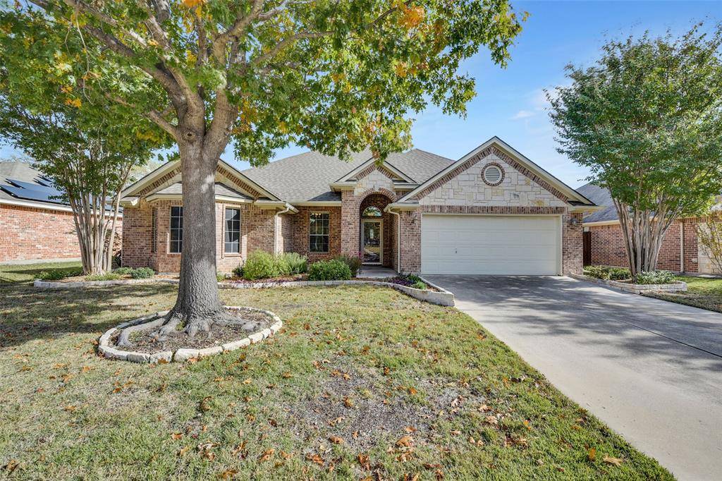 Saginaw, TX 76179,628 Chestnut Lane