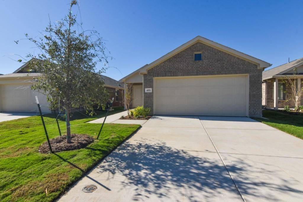 Crandall, TX 75114,4172 Silverstein Street