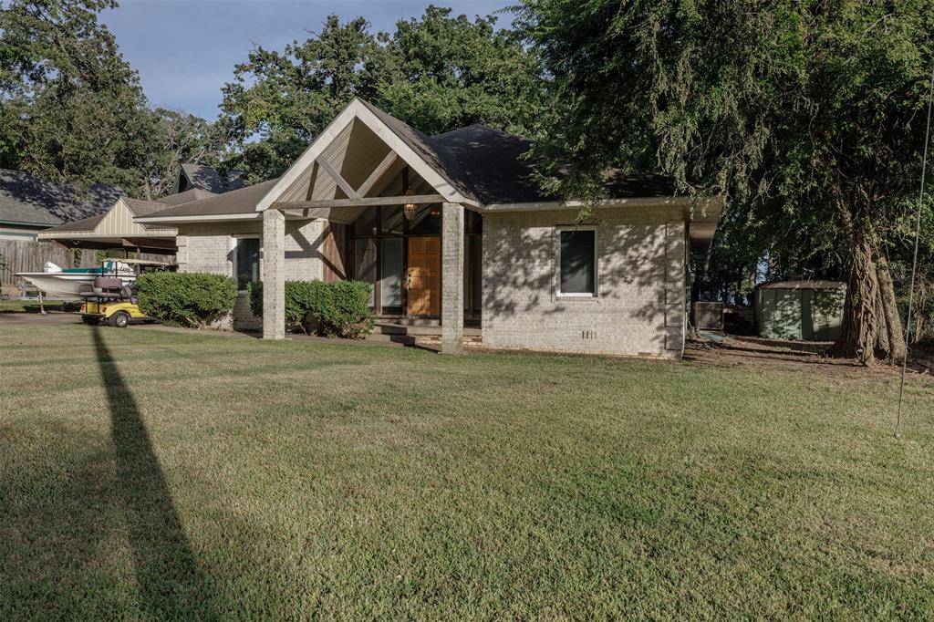 West Tawakoni, TX 75474,1457 Riverside Drive