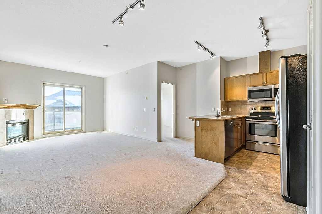 Okotoks, AB T1S 2N1,92 Crystal Shores RD #3401