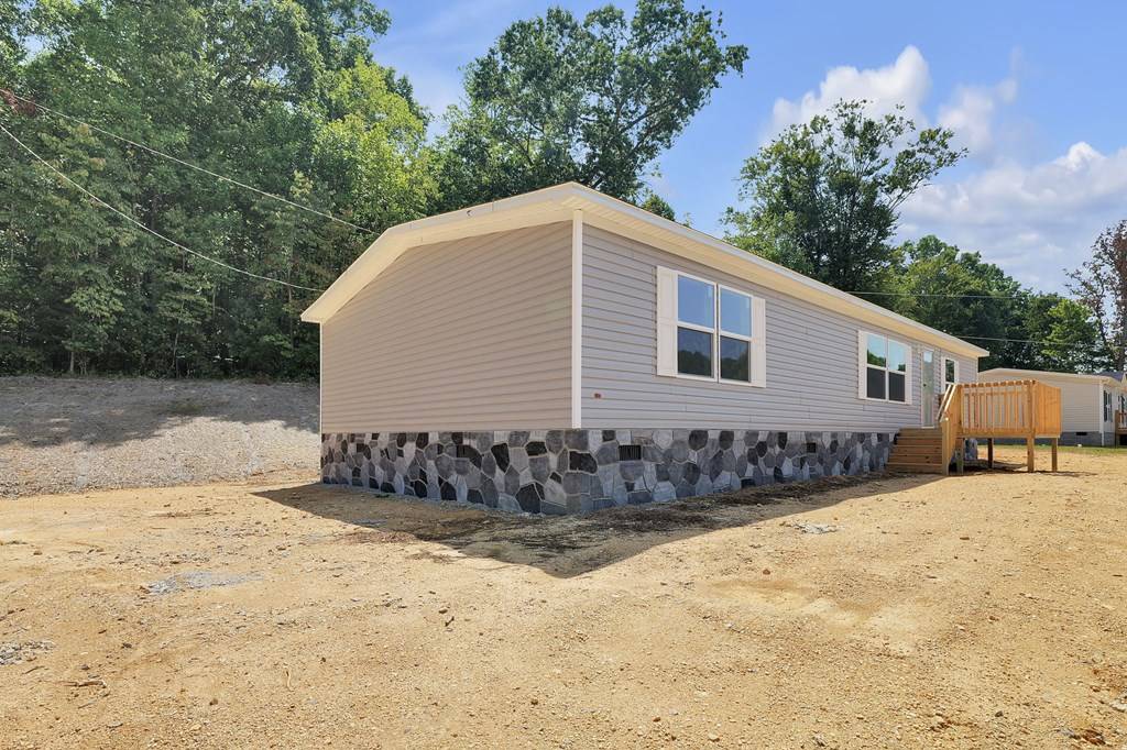 Bristol, VA 24202,8466 Reedy Creek Road