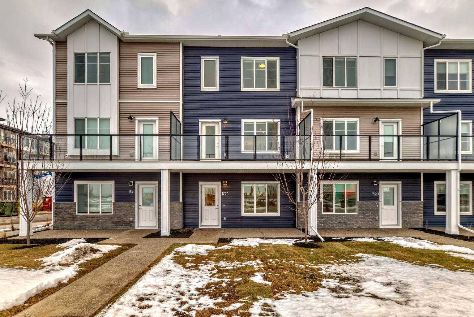 Chestermere, AB T1X 2Y2,6 Merganser DR W #102