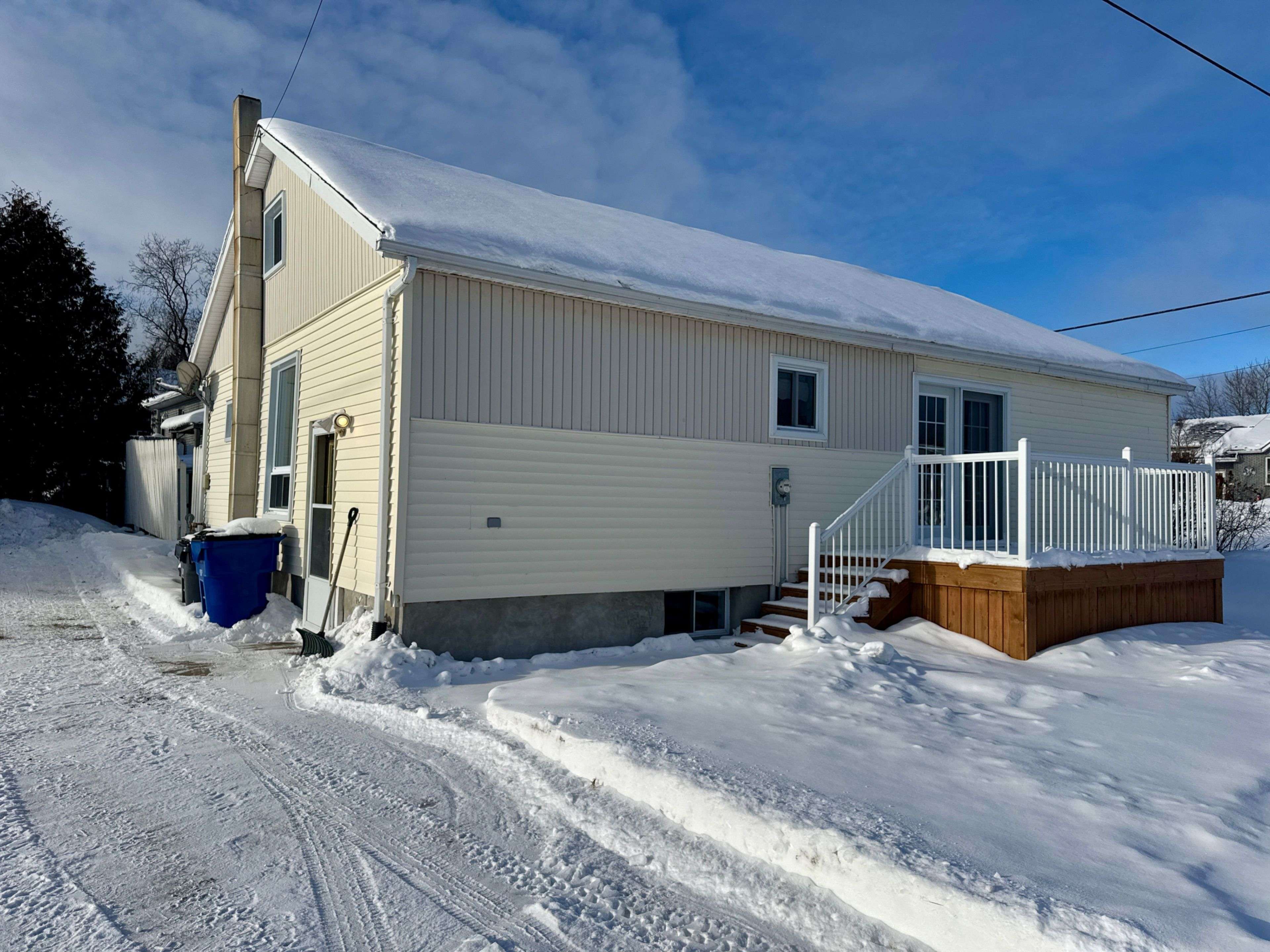 Timiskaming, ON P0J 1R0,399 Lakeview AVE