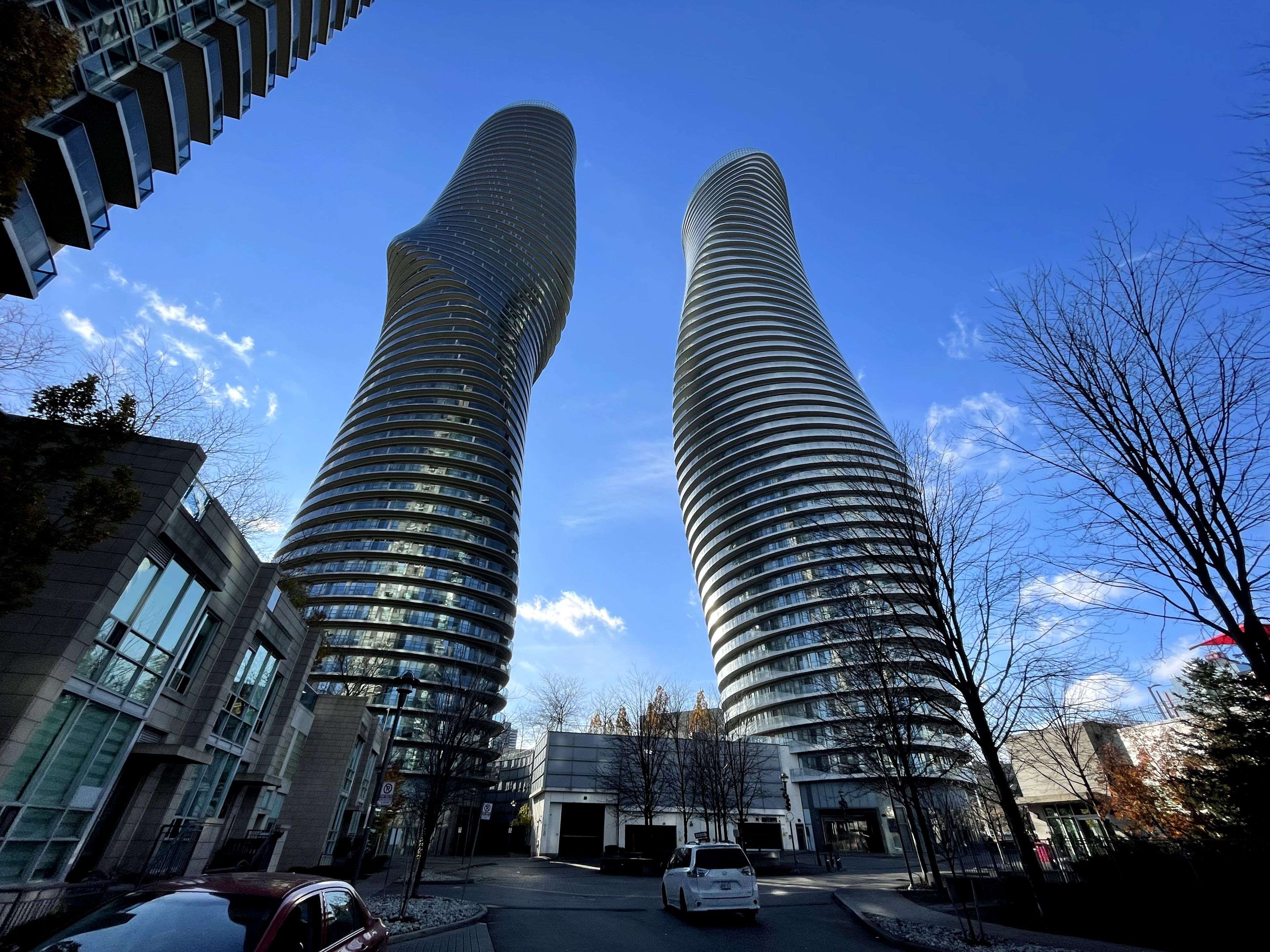 Mississauga, ON L4Z 0A9,60 Absolute AVE #601