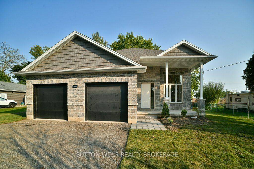 Strathroy-caradoc, ON N7G 1M4,28 Concord ST