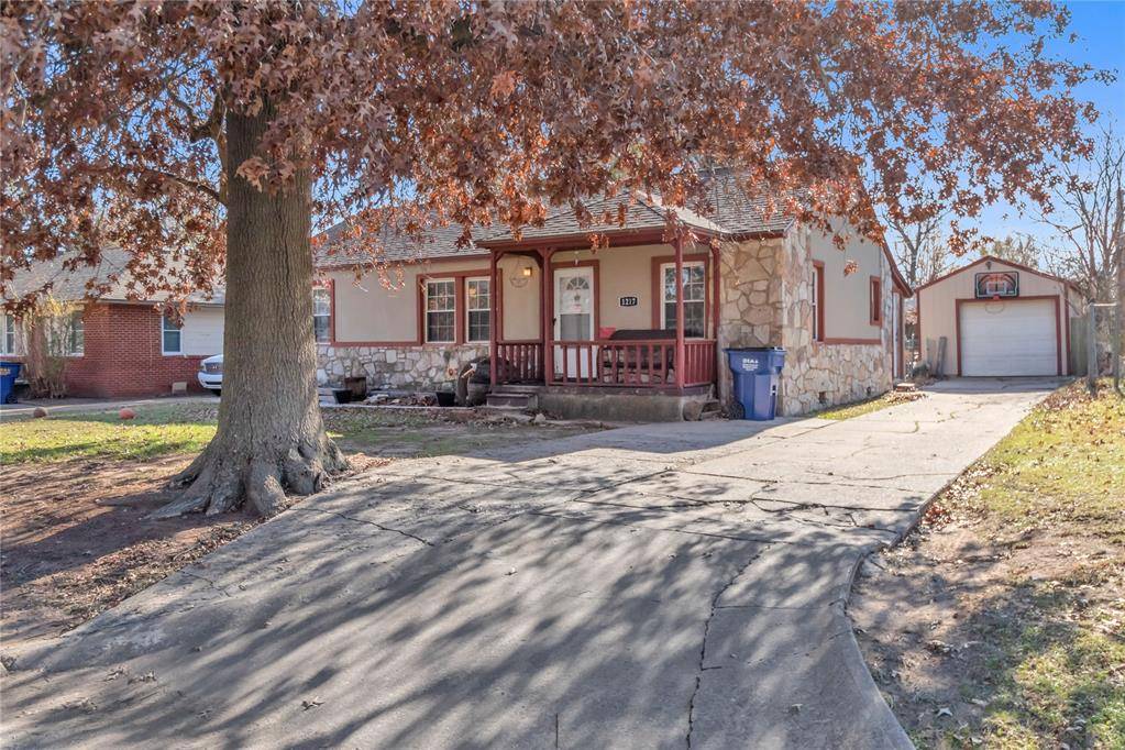 El Reno, OK 73036,1217 W Warren Street