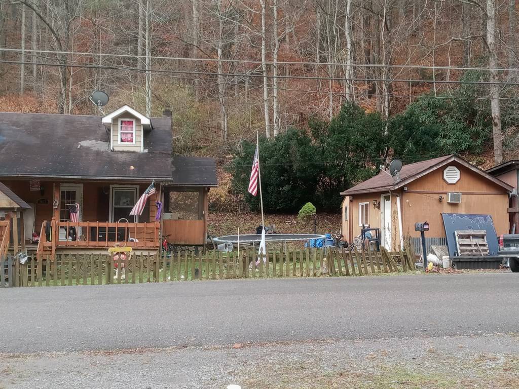 Appalachia, VA 24216,1822 Derby Rd.