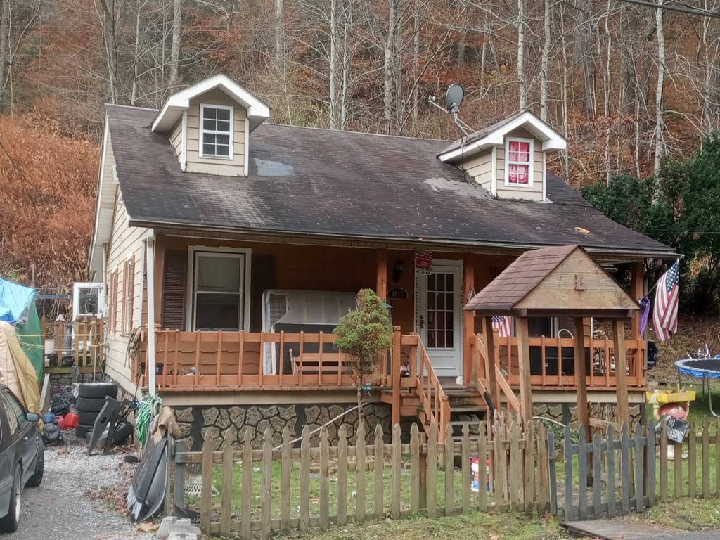 Appalachia, VA 24216,1822 Derby Rd.