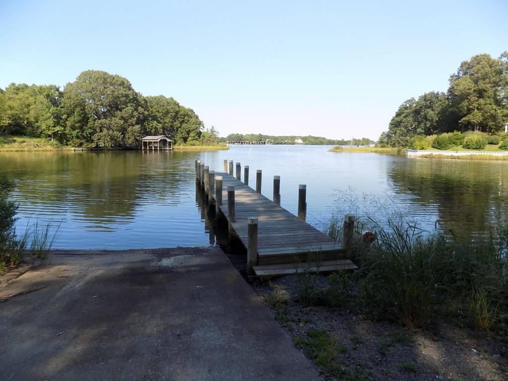 Reedville, VA 22539,000 Trumps CT