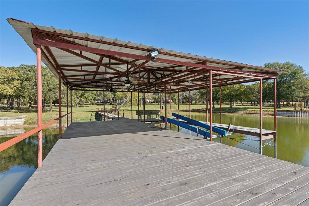 Quinlan, TX 75474,9500 Oakwood Road