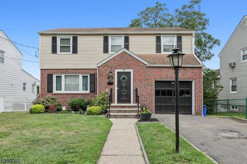 Nutley Twp., NJ 07110,50 Ridge Rd