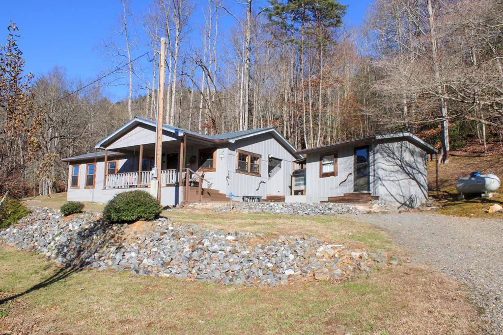 Hayesville, NC 28904,3660 Downings Creek Road