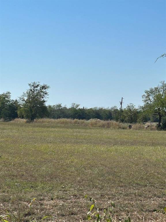 Honey Grove, TX 75446,429 County Road 2720